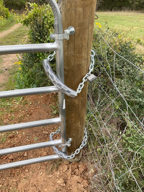 New Gate & Chains installed, Winchester TX, BILLS BARN LA GRANGE, LA GRANGE, FAYETTE COUNTY, TEXAS, 78945, Texas Ranch Specialist, Round Top Barn Repair, Handyman near me, Handyman near me small jobs, Cheap handyman near me, Licensed and bonded handyman near me, Independent handyman services, craigslist handyman, handywoman, Handyperson, handyman hardware, woodworker, carpenter, general contractor, custom home builder, construction company, one of a kind